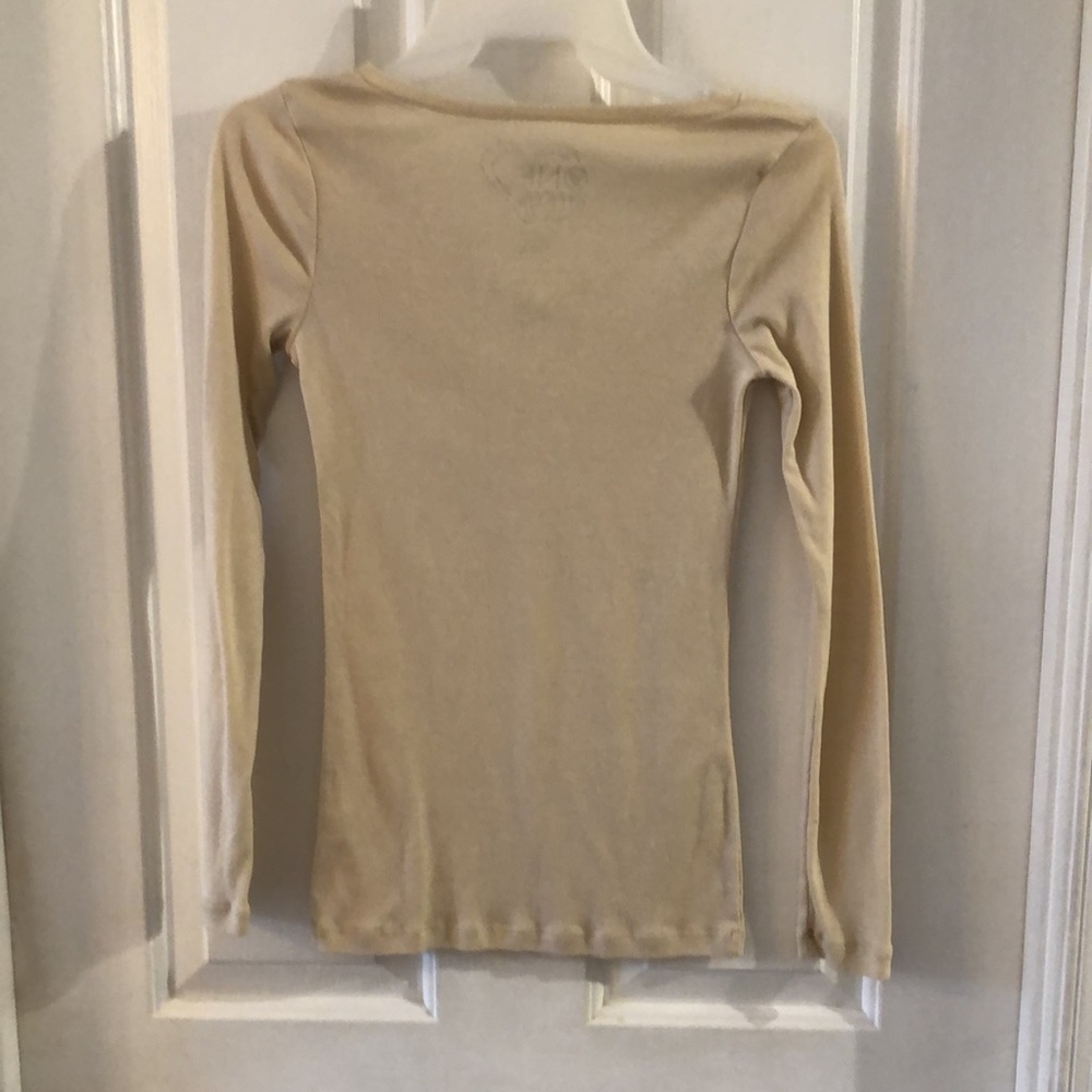 One Step Up Top - Picture 2 of 3